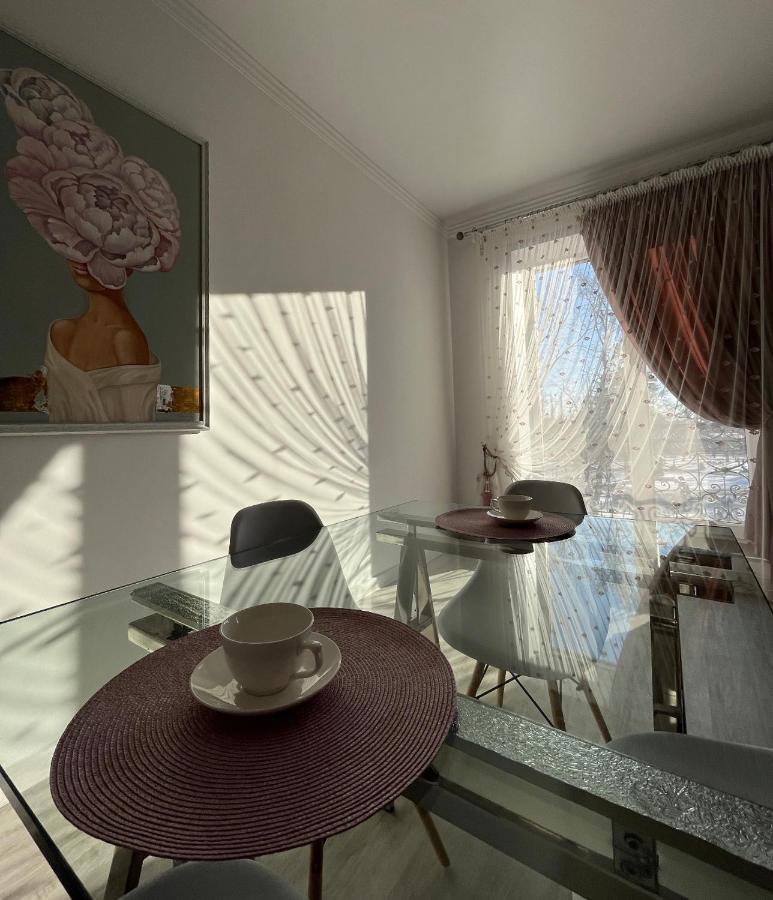 Golden Park Hotel بافلودار المظهر الخارجي الصورة